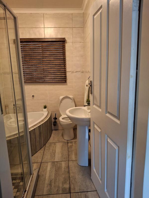 3 Bedroom Property for Sale in Sasolburg Ext 11 Free State